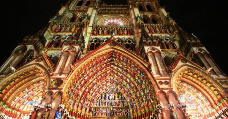 Amiens marché de Noël et spectacle Chroma 