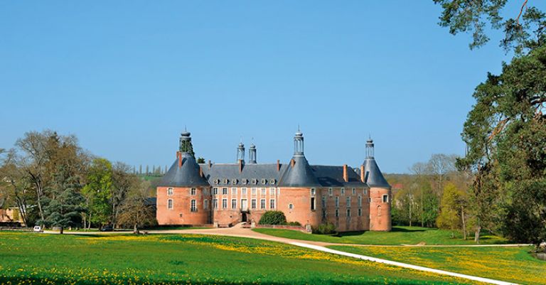 La Bourgogne - Châteaux et villages de Saône et Loire