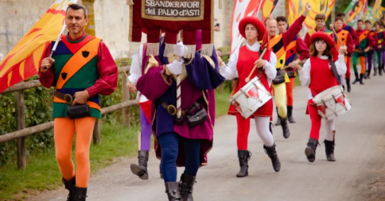 Médiévales de Provins - La plus grande fête médiévale de France