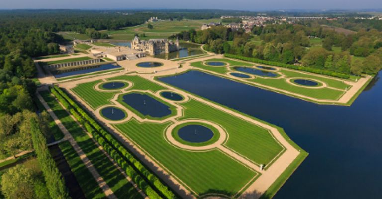 Château de Chantilly et Spectacle Equestre