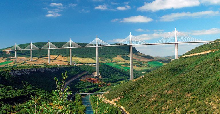 Aveyron - Gorges du Tarn & Viaduc de Millau