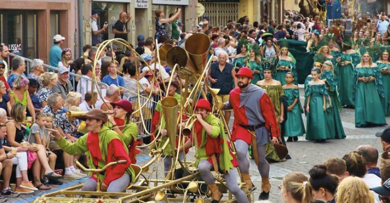 Alsace - spécial fête des Ménétriers à Ribeauvillé 