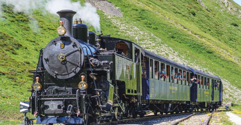 Suisse - Majesté des Alpes & Célèbres trains suisses 