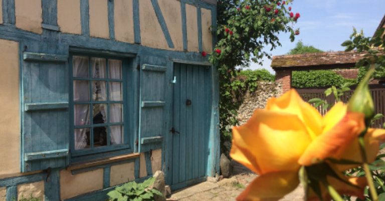 Fête des roses à Gerberoy